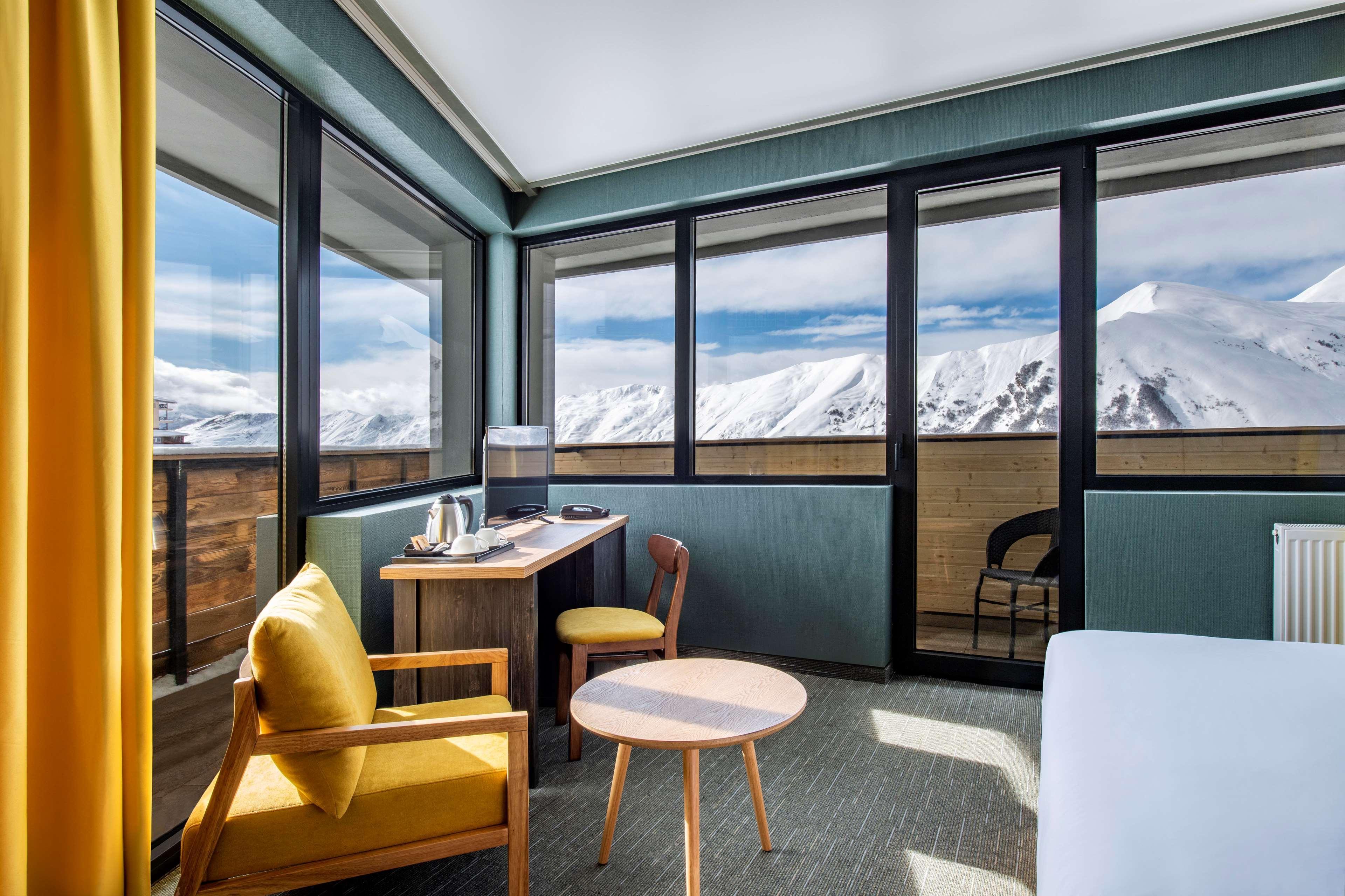 Best Western Gudauri Exterior photo