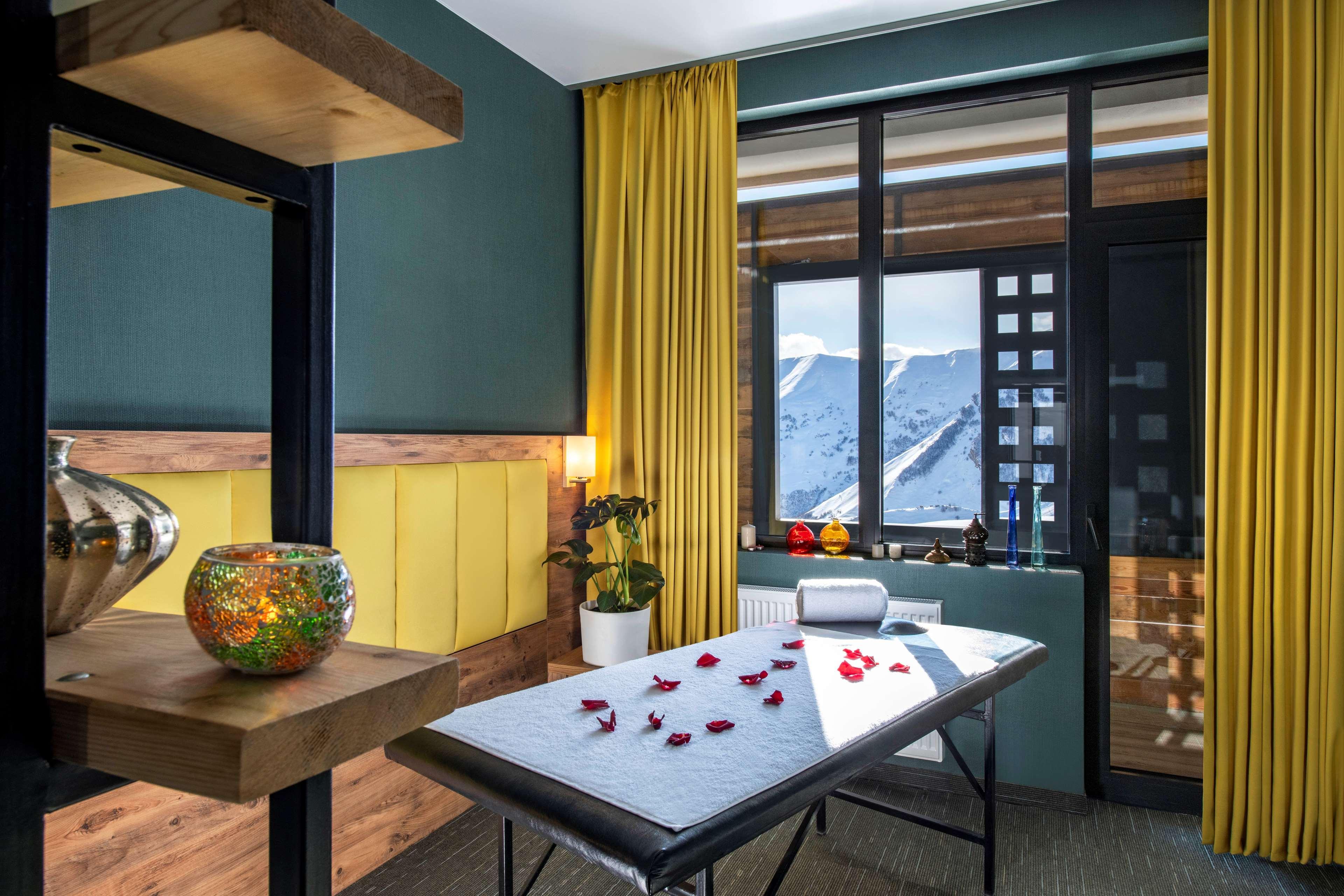 Best Western Gudauri Exterior photo