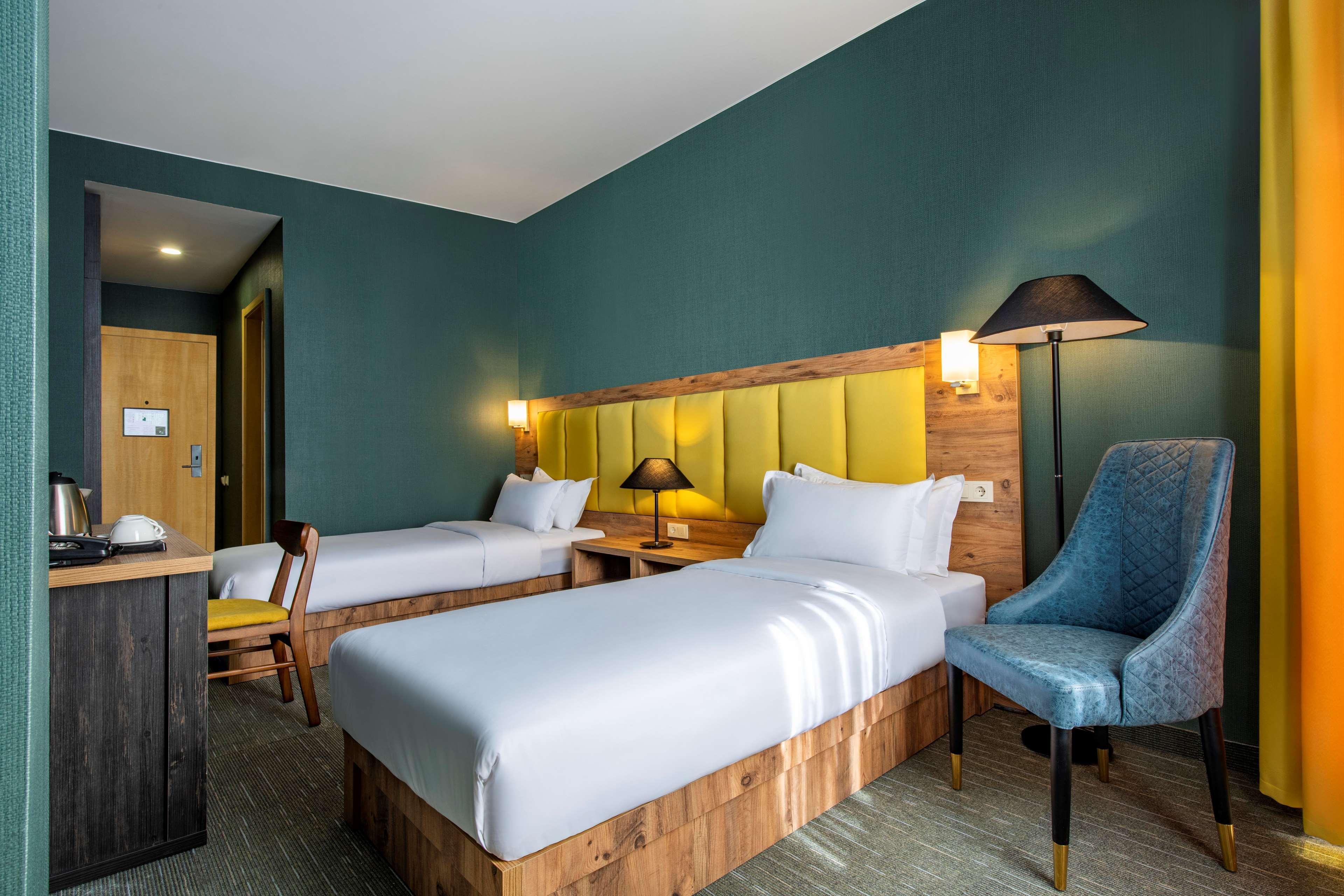 Best Western Gudauri Exterior photo