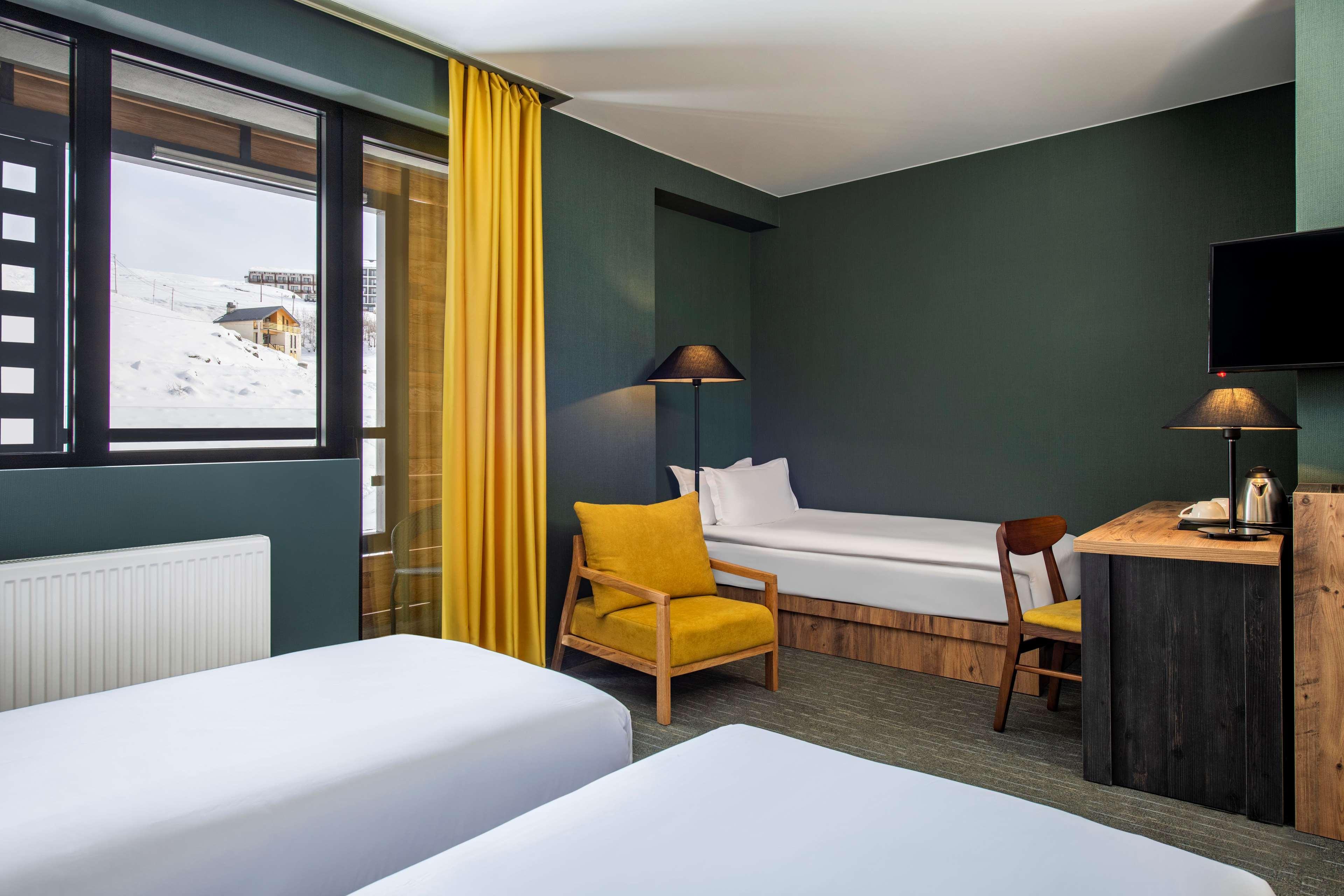 Best Western Gudauri Exterior photo